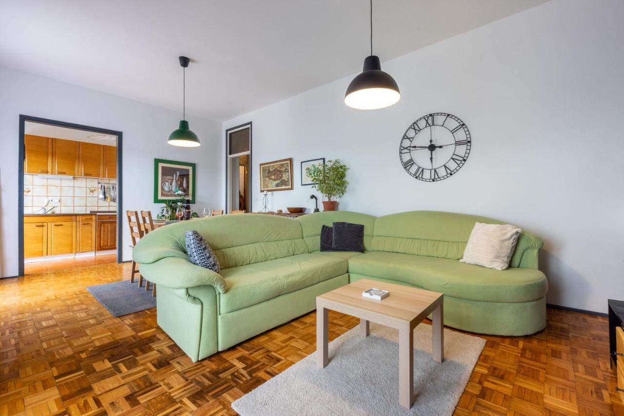 Apartment Suzy Dramalj Kültér fotó