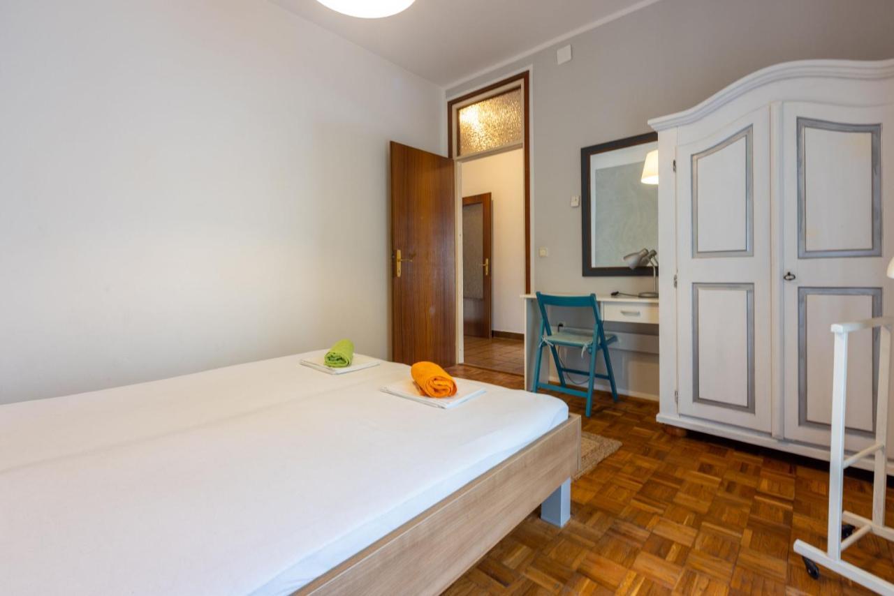 Apartment Suzy Dramalj Kültér fotó