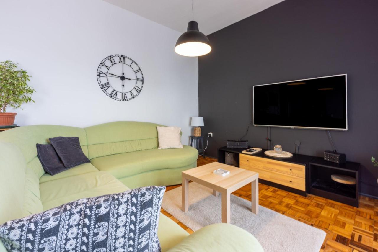 Apartment Suzy Dramalj Kültér fotó