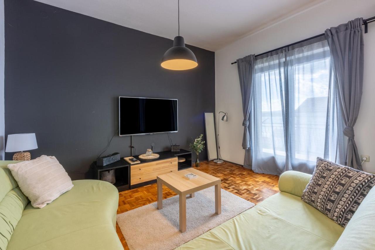 Apartment Suzy Dramalj Kültér fotó